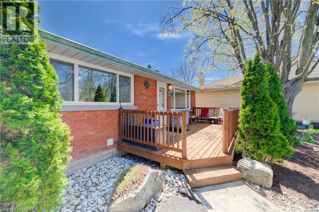 251 SHELDON Avenue N - 9