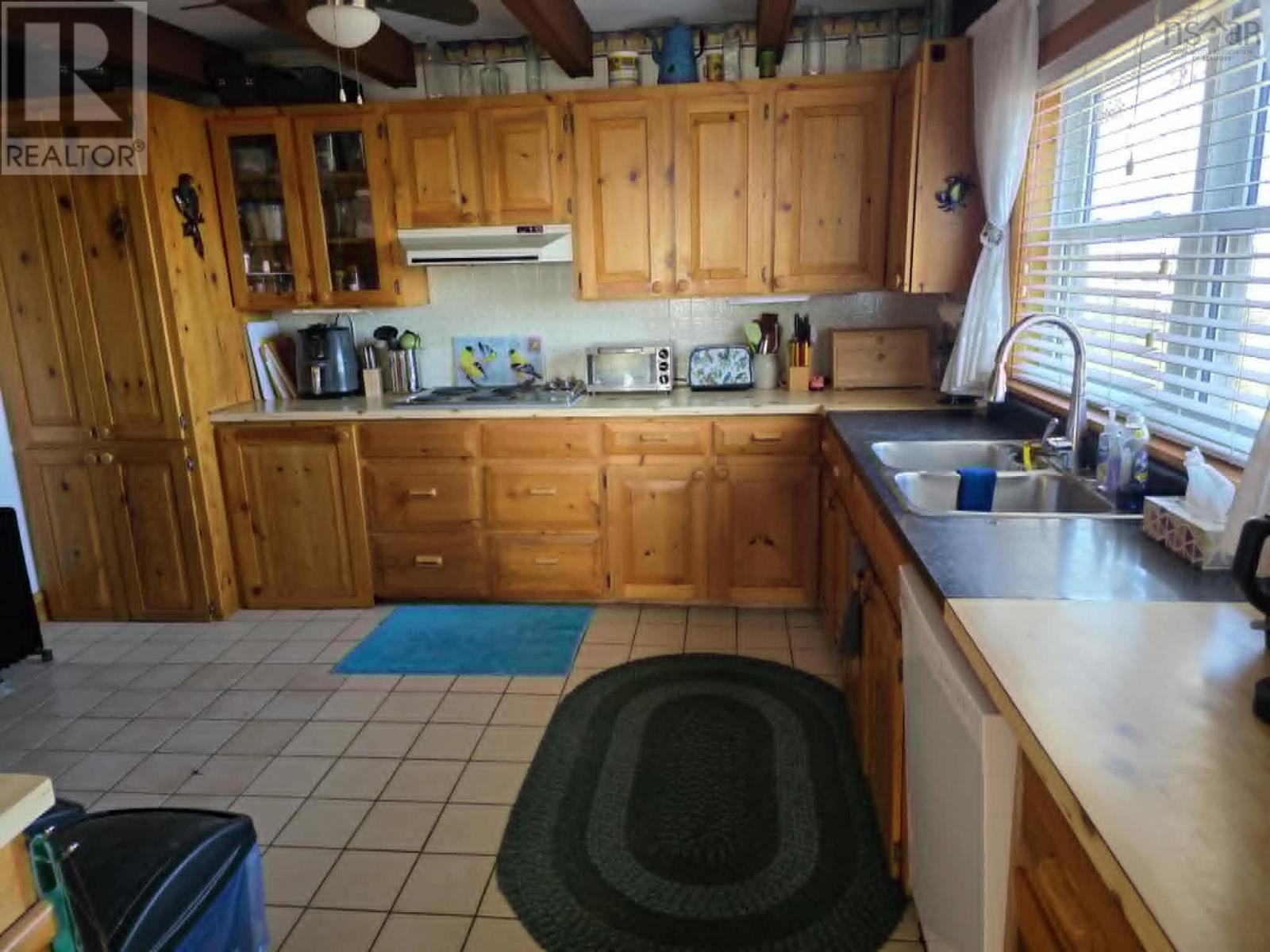 Property 15 of 39 of 1836 Caribou Island Road