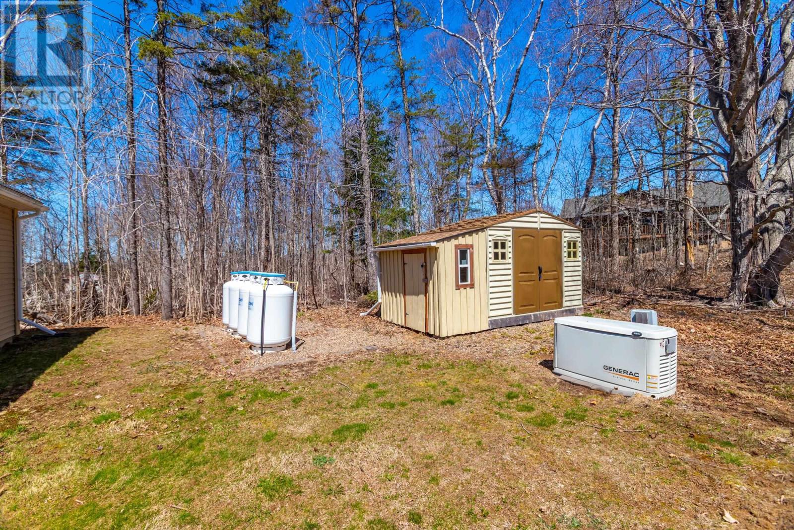 Property 41 of 42 of 264 Tremont Mountain Road