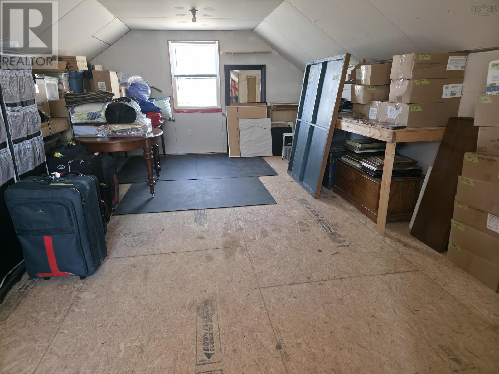 Property 38 of 42 of 264 Tremont Mountain Road