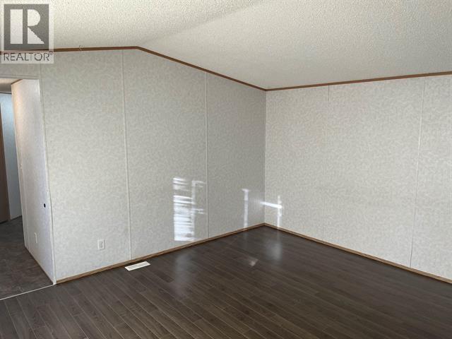 8101 85A AVENUE - 8