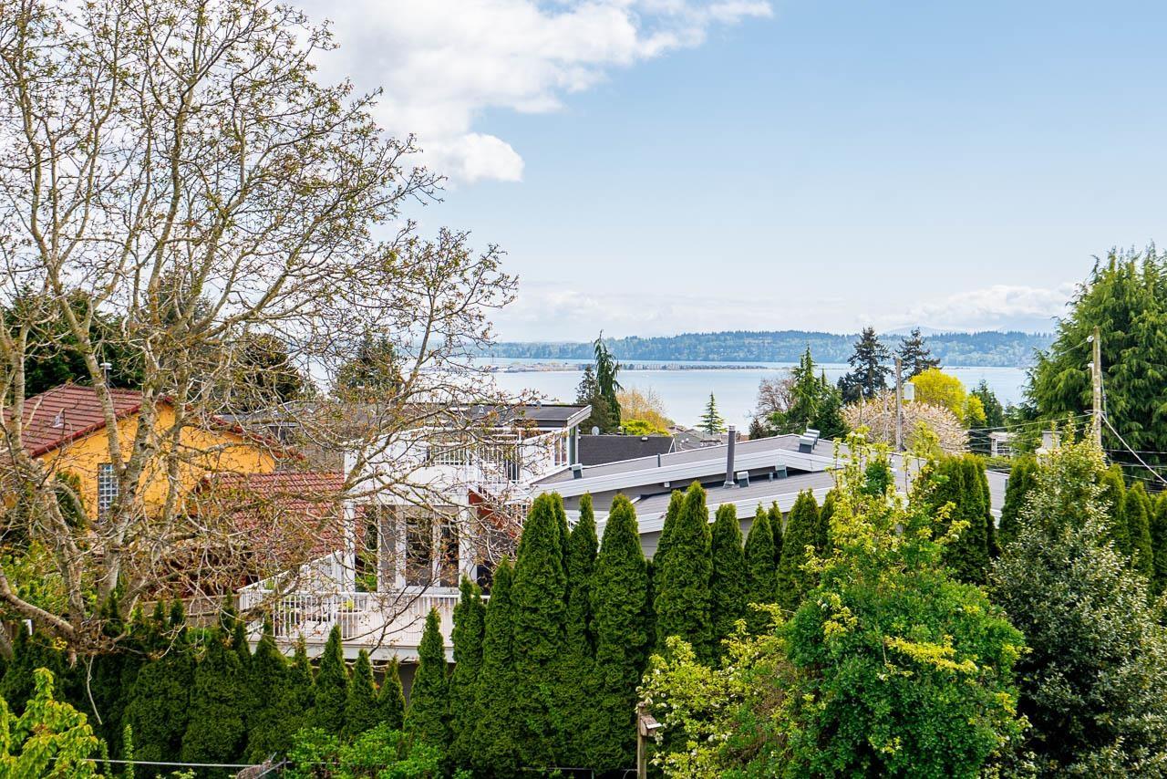 15856 BUENA VISTA AVENUE, White Rock