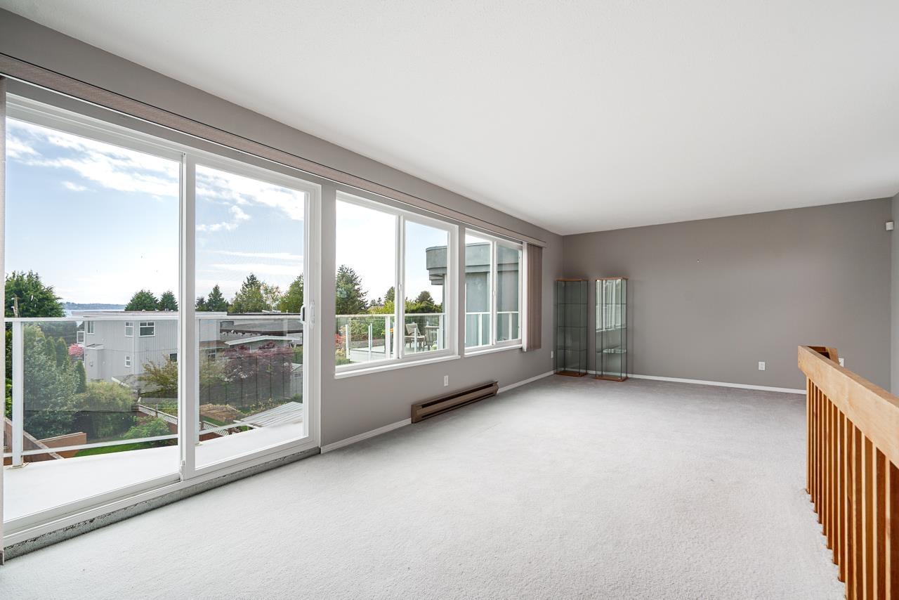 15856 BUENA VISTA AVENUE, White Rock
