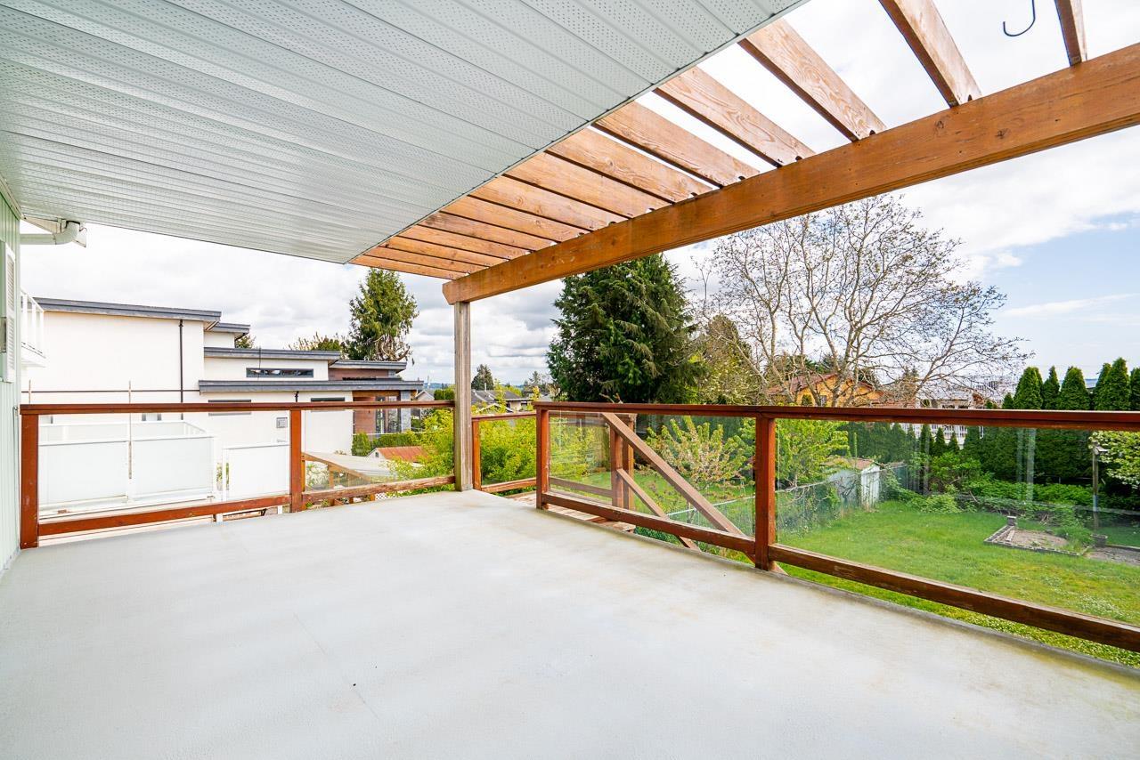 15856 BUENA VISTA AVENUE, White Rock