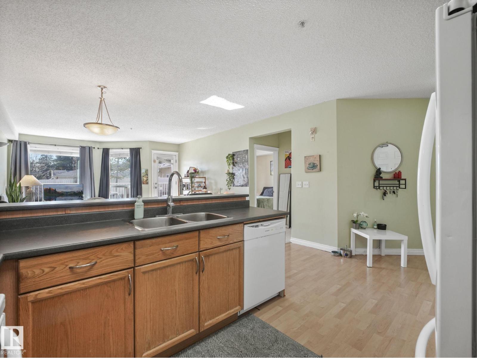 #103 9120 156 Street NW NW, Edmonton