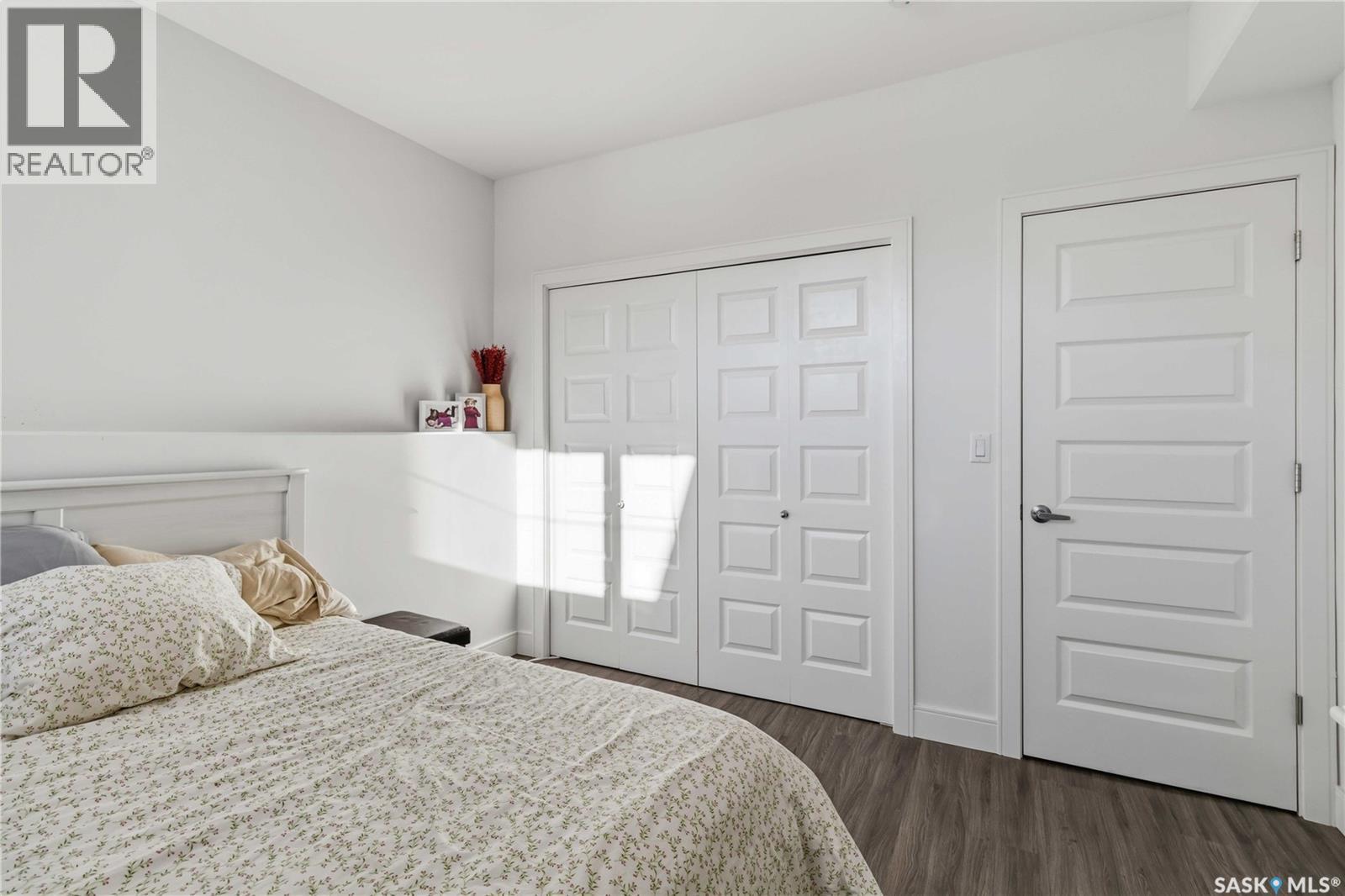 403 Delainey ROAD - 24