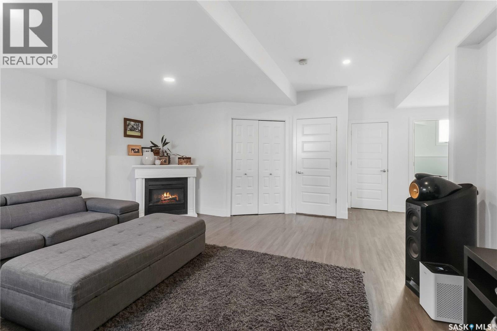 403 Delainey ROAD - 29