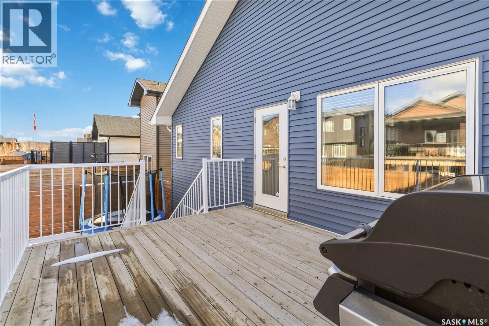 403 Delainey ROAD - 45