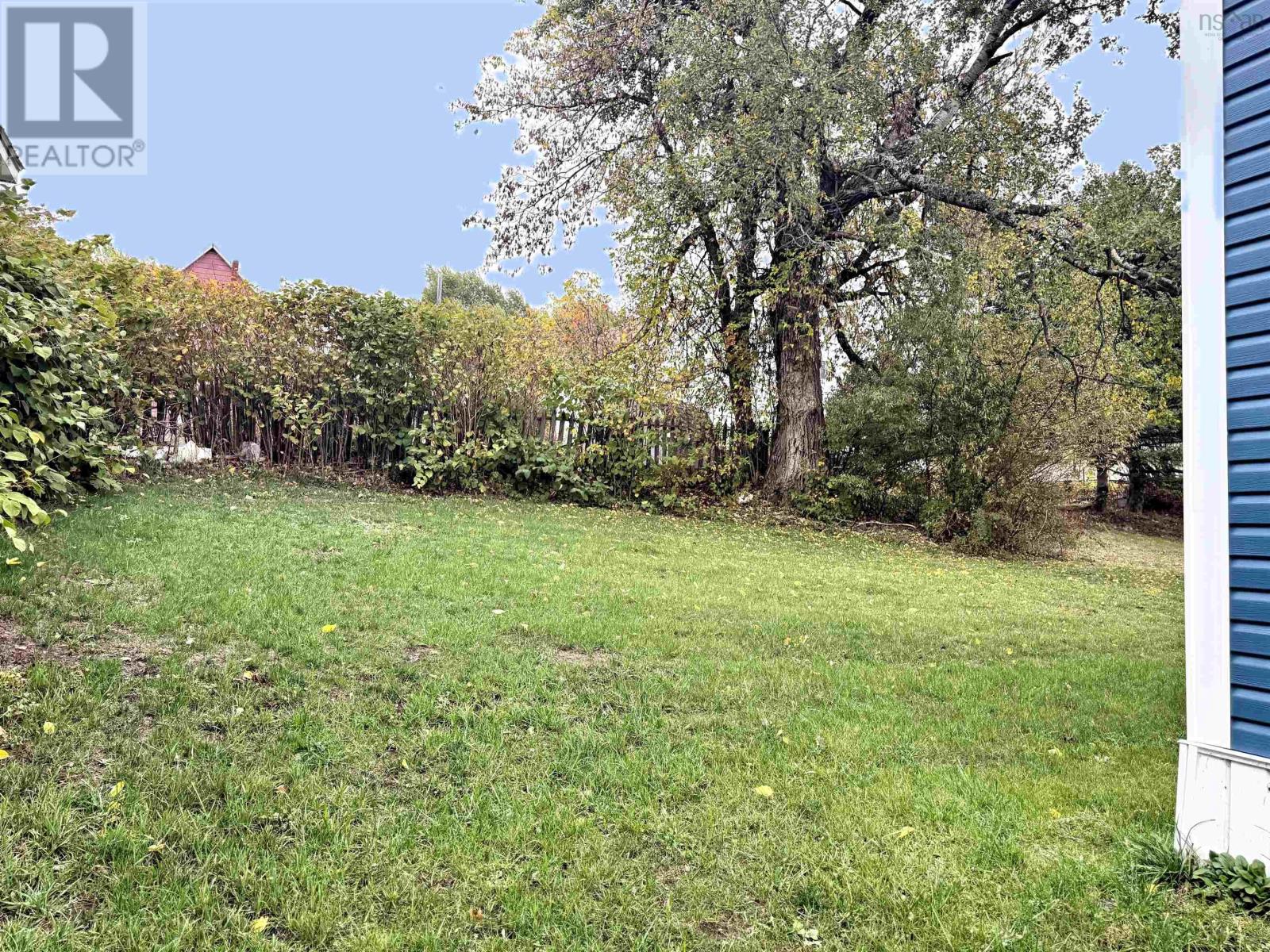 Property 36 of 36 of 10 Pioneer Street