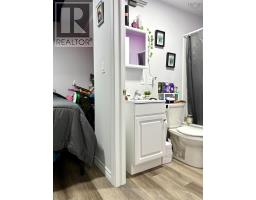 10 Pioneer Street, Springhill, NS B0M1X0 Photo 37