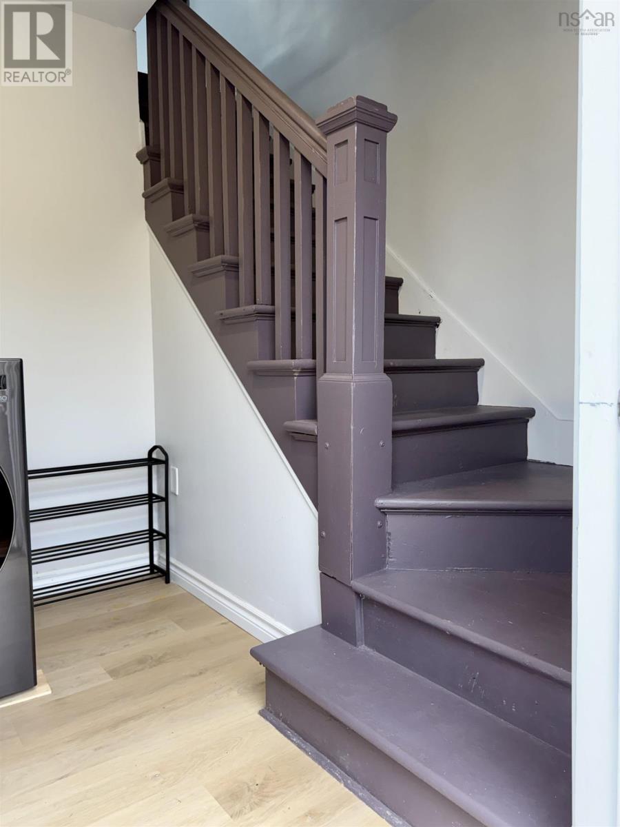 Property 20 of 43 of 46 Lisgar Street