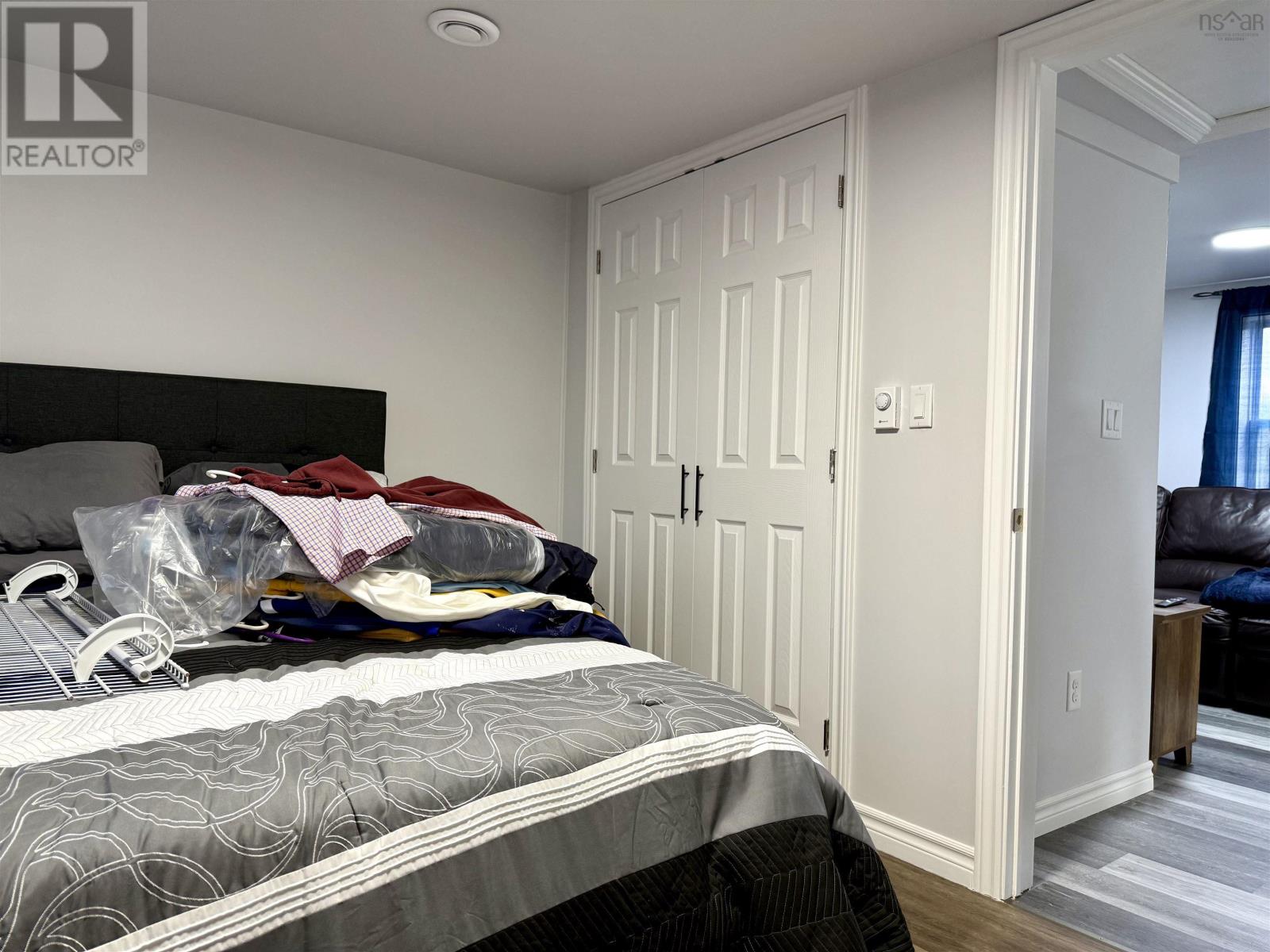 Property 32 of 43 of 46 Lisgar Street