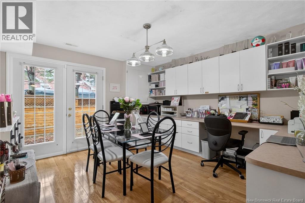184 Canusa Drive - 26