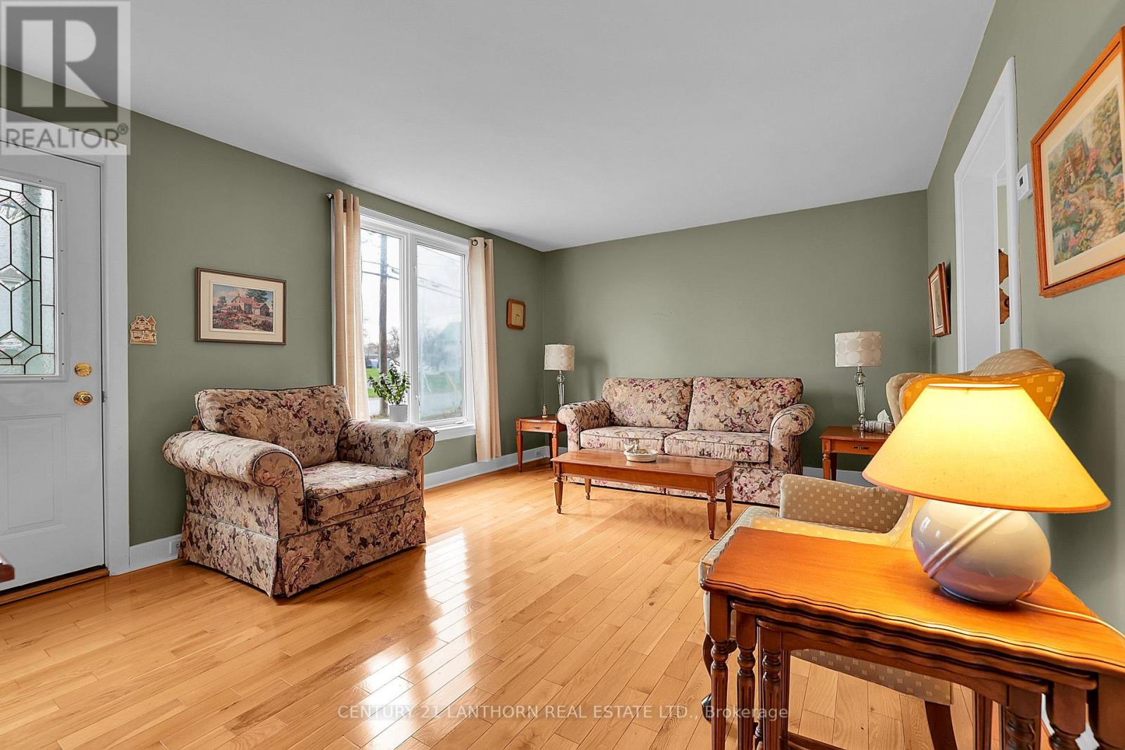 229 ST LAWRENCE STREET W - 14