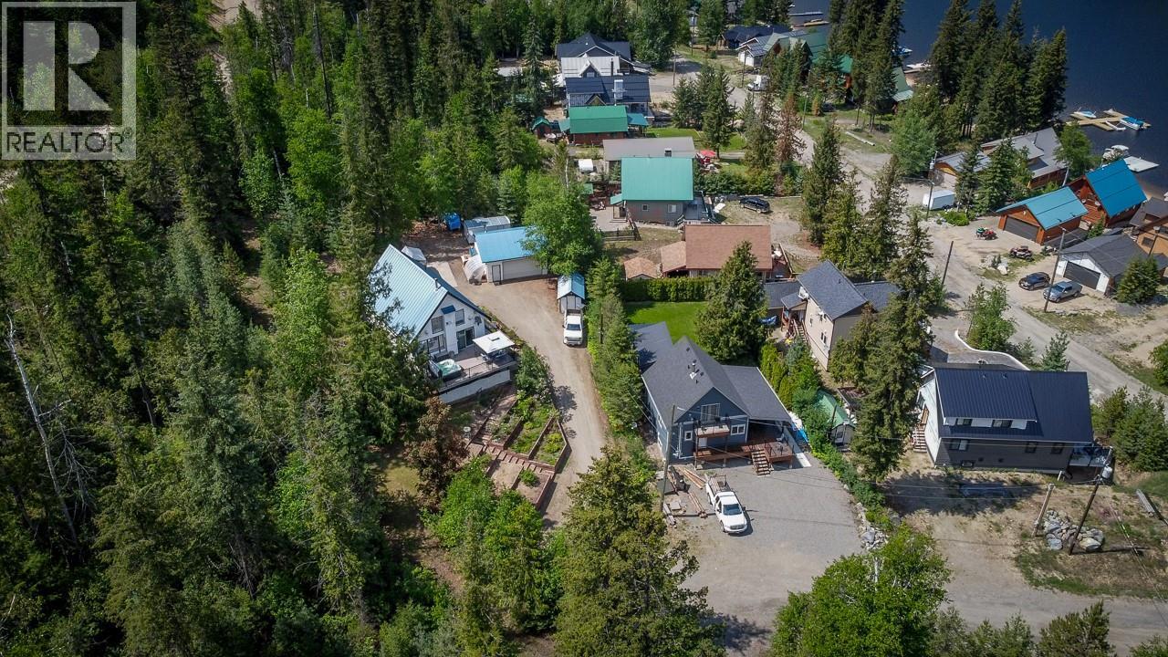 #22 4333 EAST BARRIERE LAKE FS Road - 39