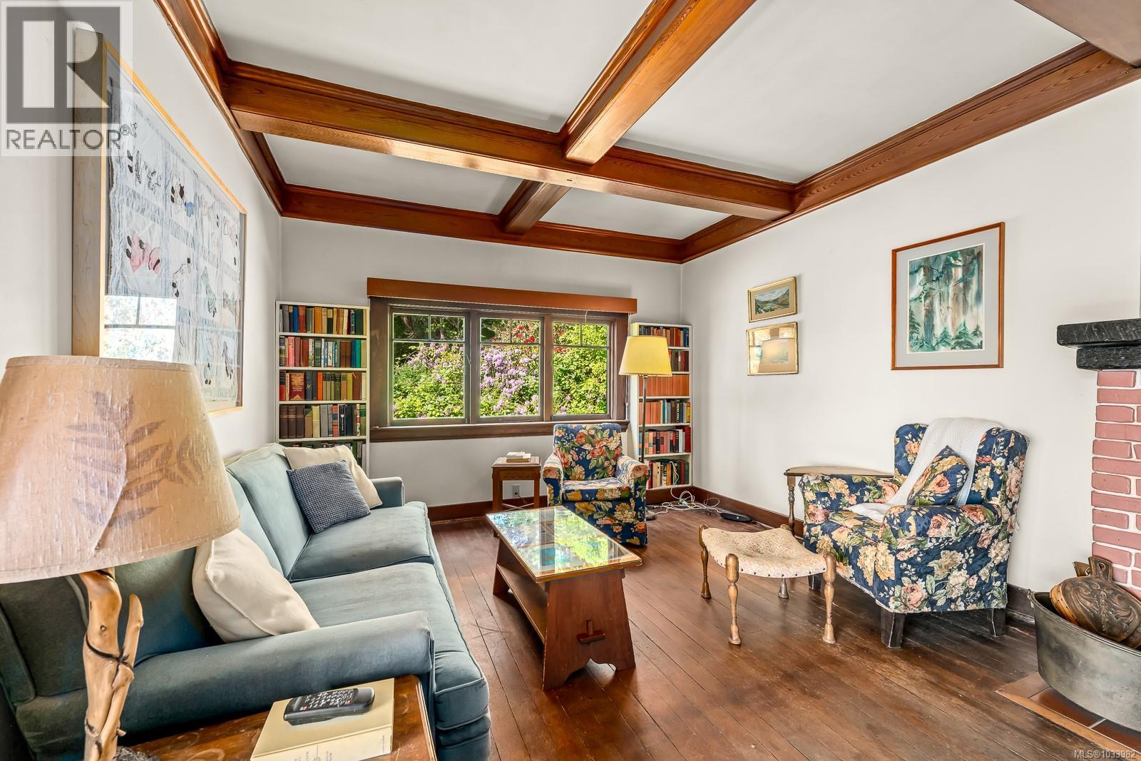 965 Balmoral Rd - 20