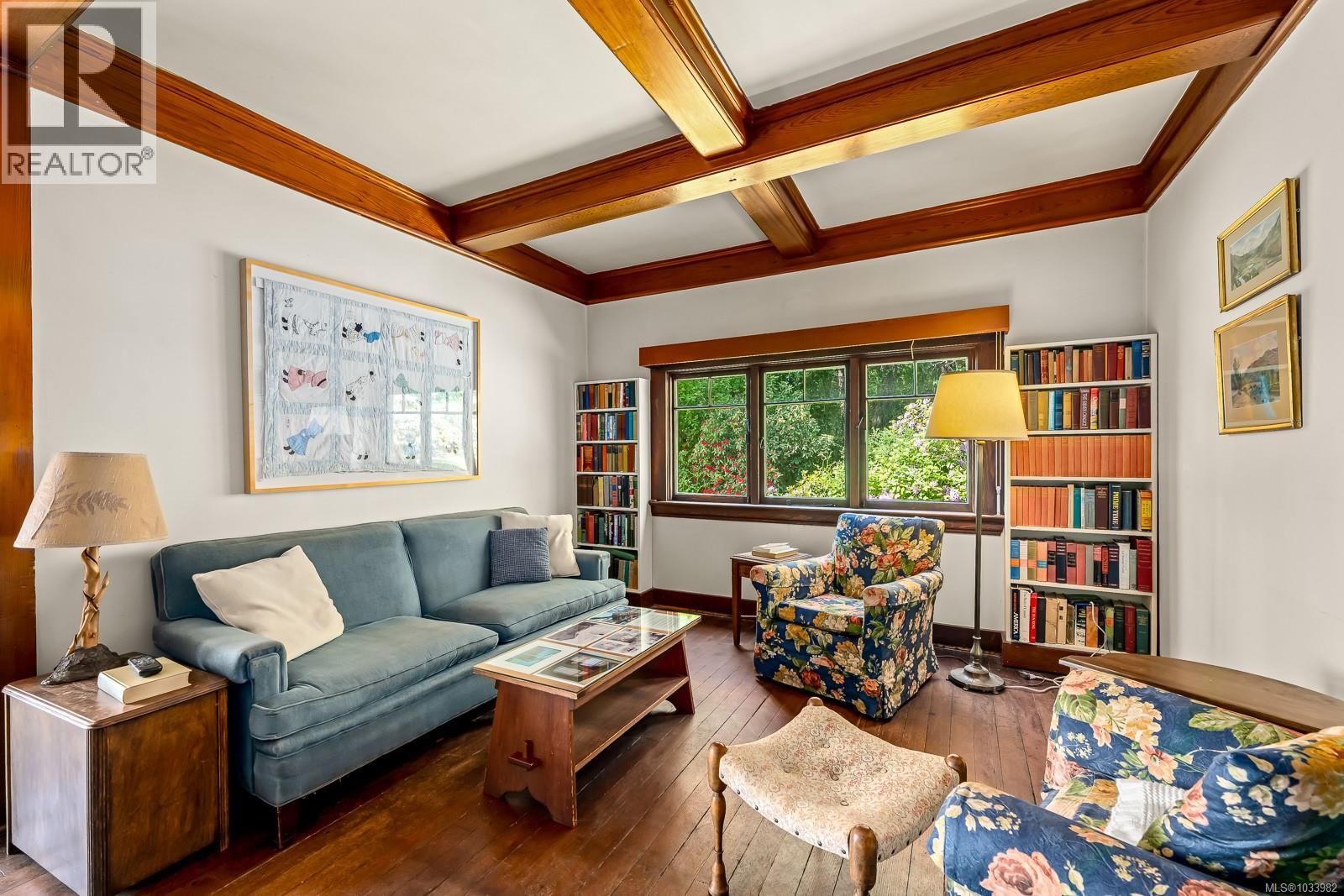 965 Balmoral Rd - 21
