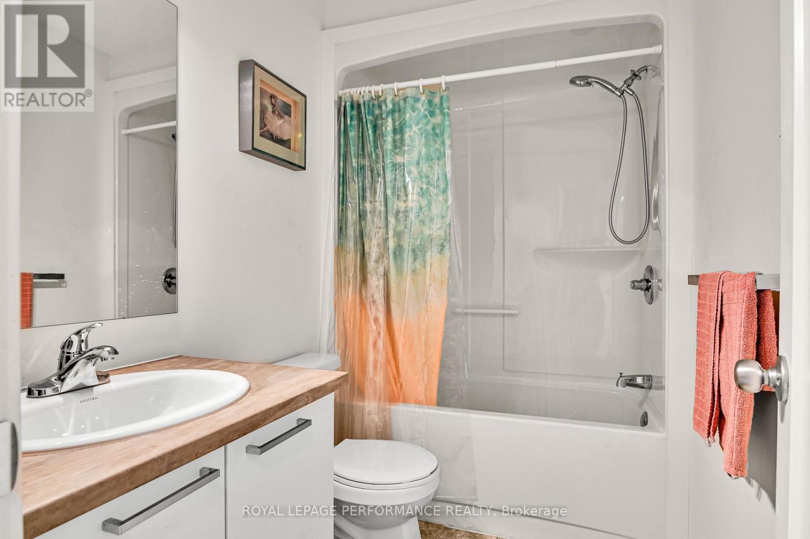 609 ROBERT STREET - 17