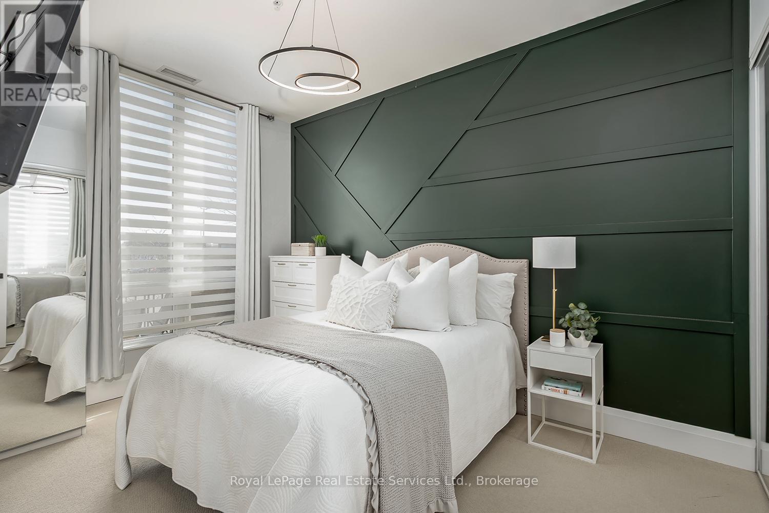 #121 2480 PRINCE MICHAEL DRIVE - 20