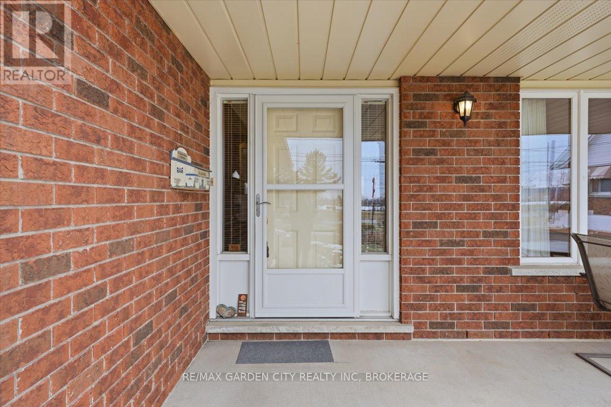 603 BUNTING ROAD, St. Catharines (Bunting/Linwell), Ontario, L2M2Z9 — Photo 3