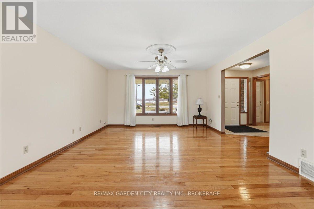 603 BUNTING ROAD, St. Catharines (Bunting/Linwell), Ontario, L2M2Z9 — Photo 7