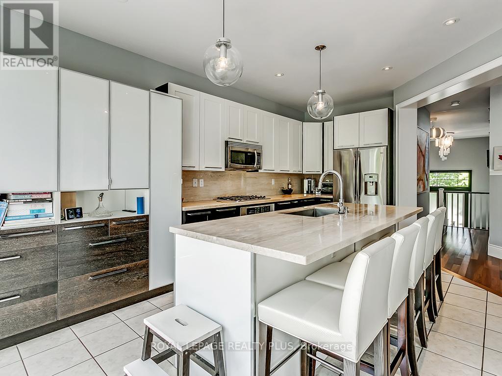329 TONELLI LANE - 10