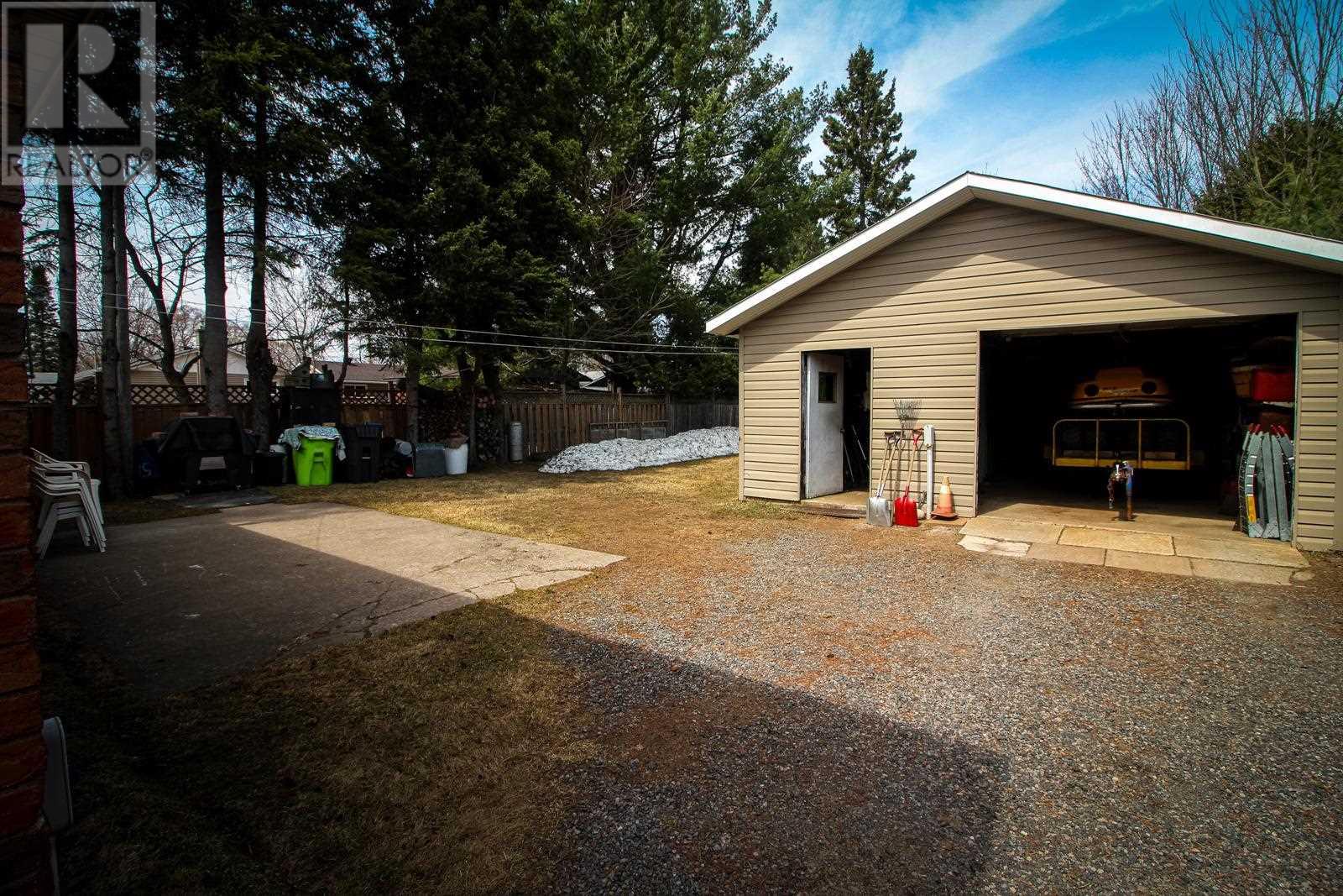 20 Lawson AVE, Sault Ste. Marie, Ontario, P6B4E9 — Photo 6