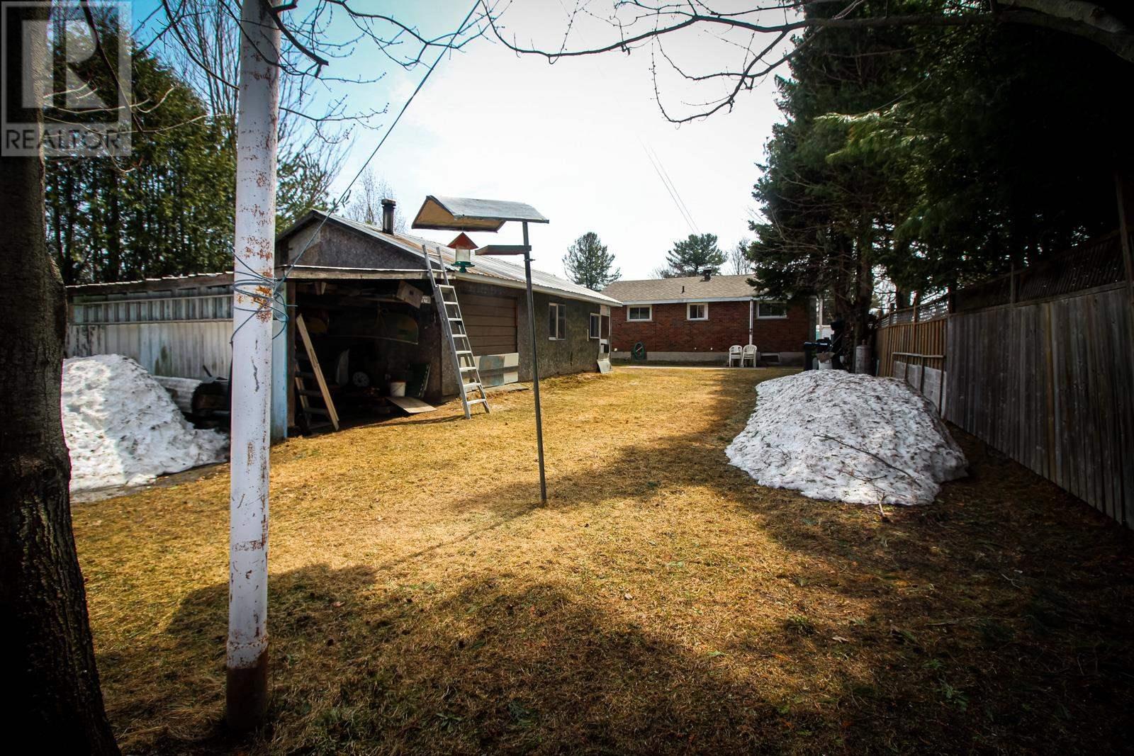 20 Lawson AVE, Sault Ste. Marie, Ontario, P6B4E9 — Photo 9