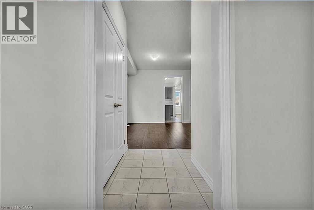 10 GEORGINA Street, Kitchener, Ontario, N2R0S6 — Photo 5