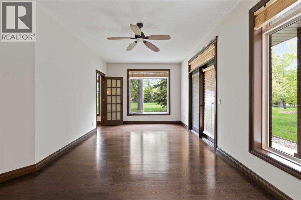 #2108 24 Hemlock Crescent SW - 22