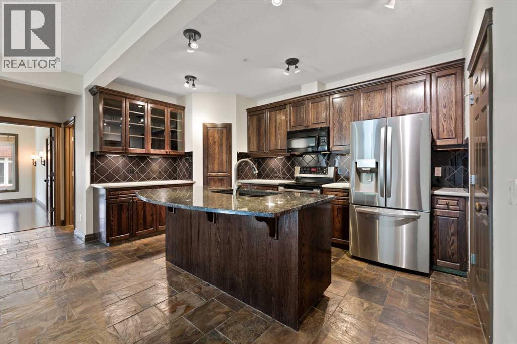 #2108 24 Hemlock Crescent SW - 14