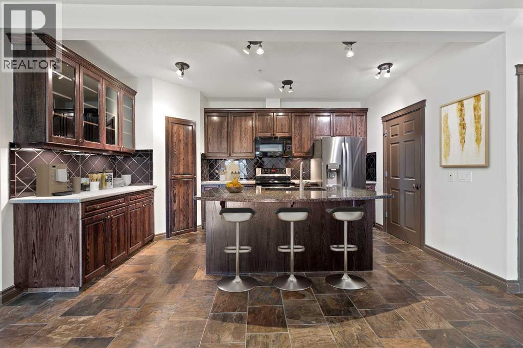 #2108 24 Hemlock Crescent SW - 15