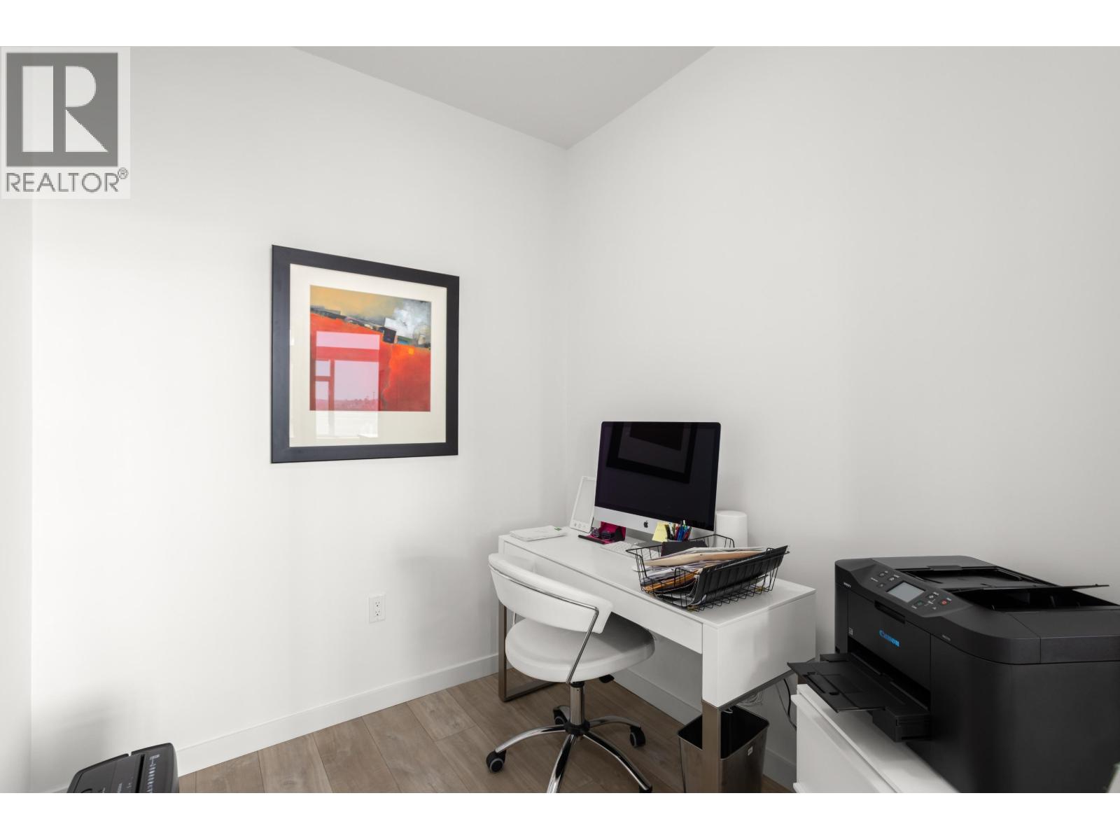 612 123 W 1ST STREET, North Vancouver