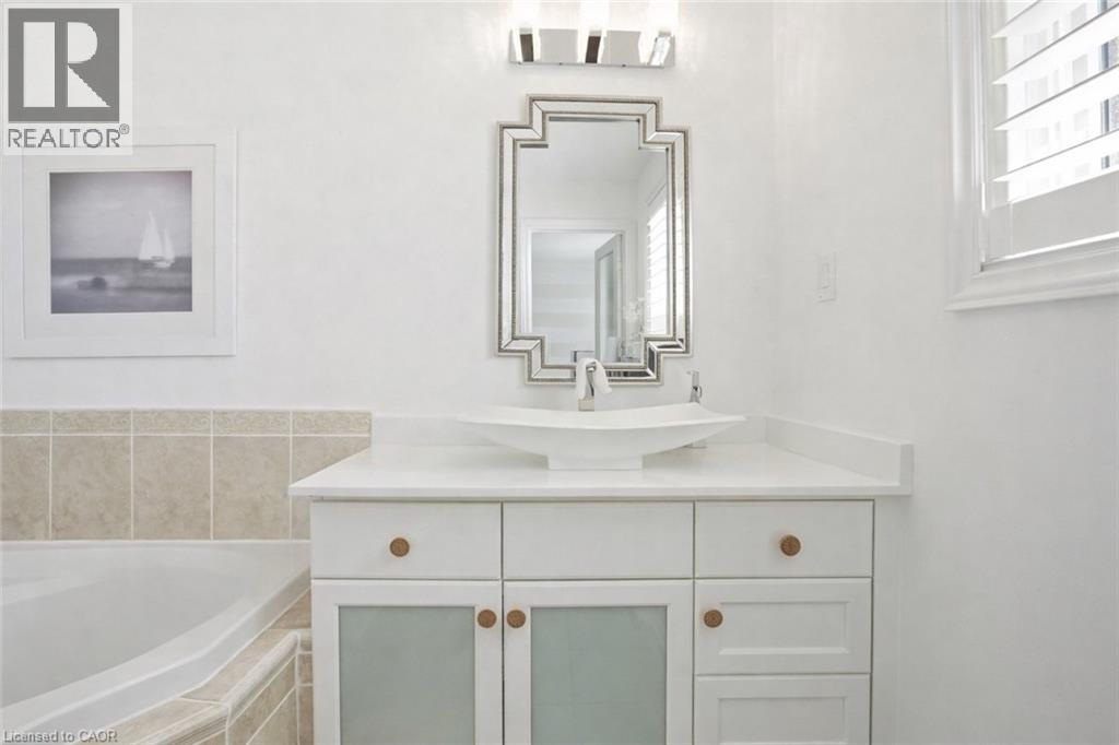 4020 ALEXAN Crescent, Burlington, Ontario, L3M5A8 — Photo 22