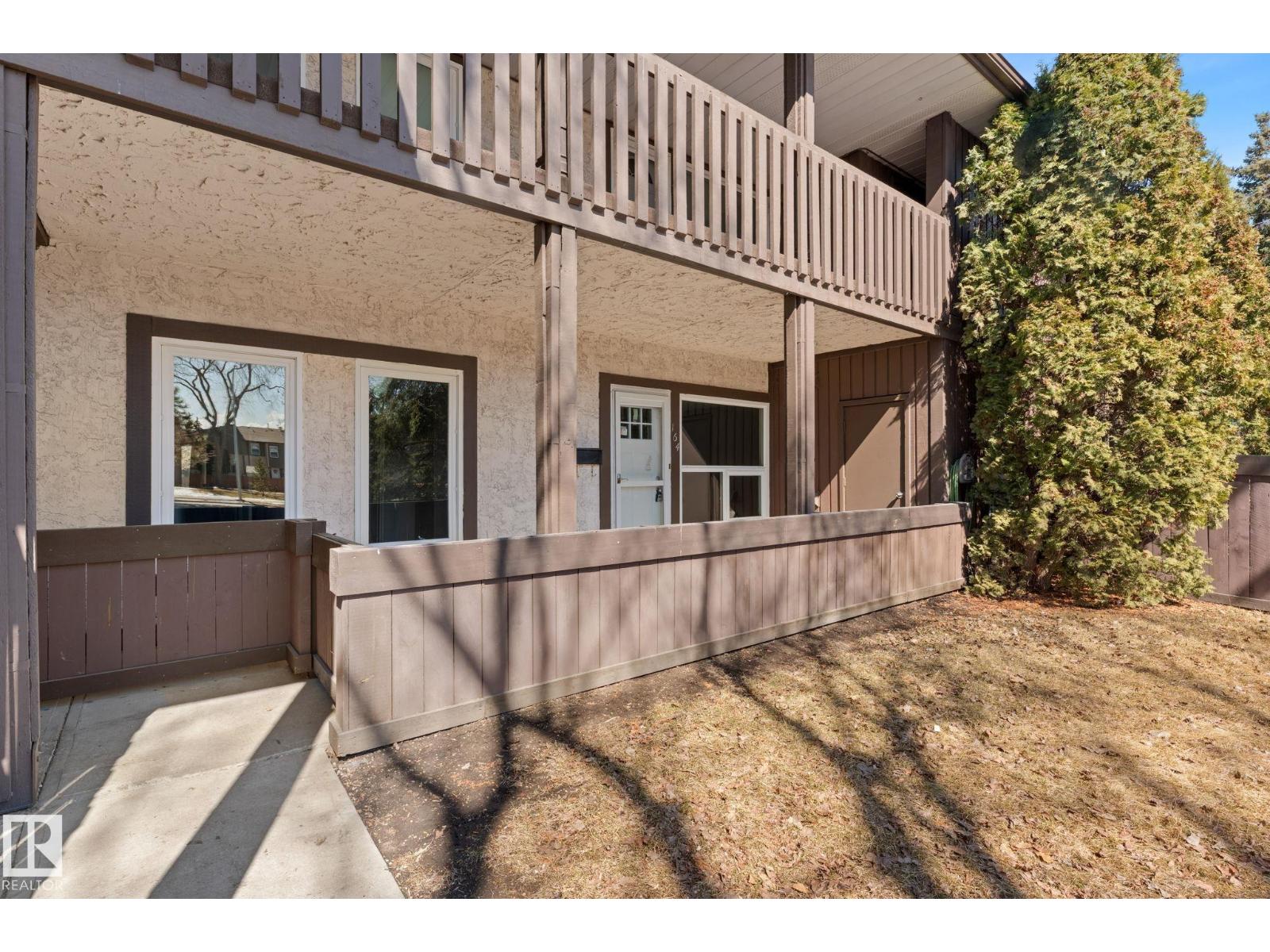 164 SURREY GARDENS GD NW - 6