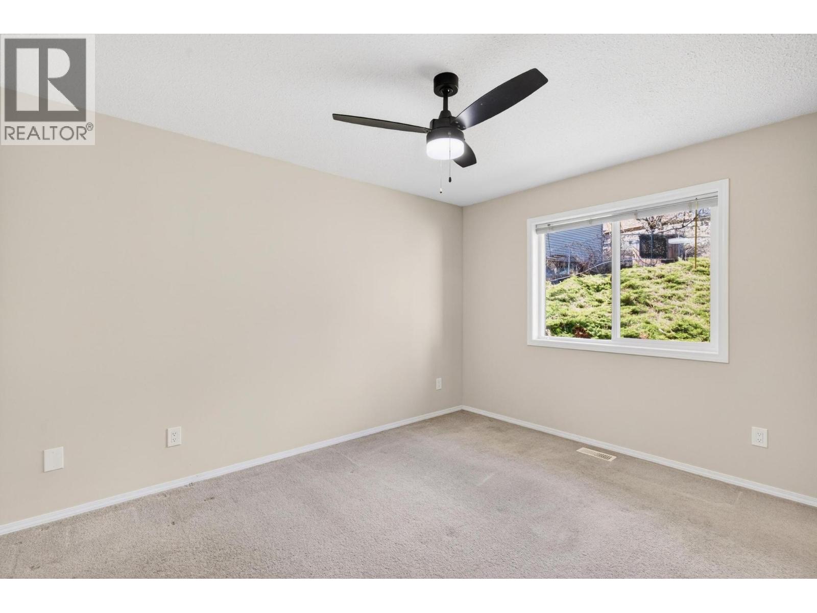  2048 Shamrock Drive, West Kelowna