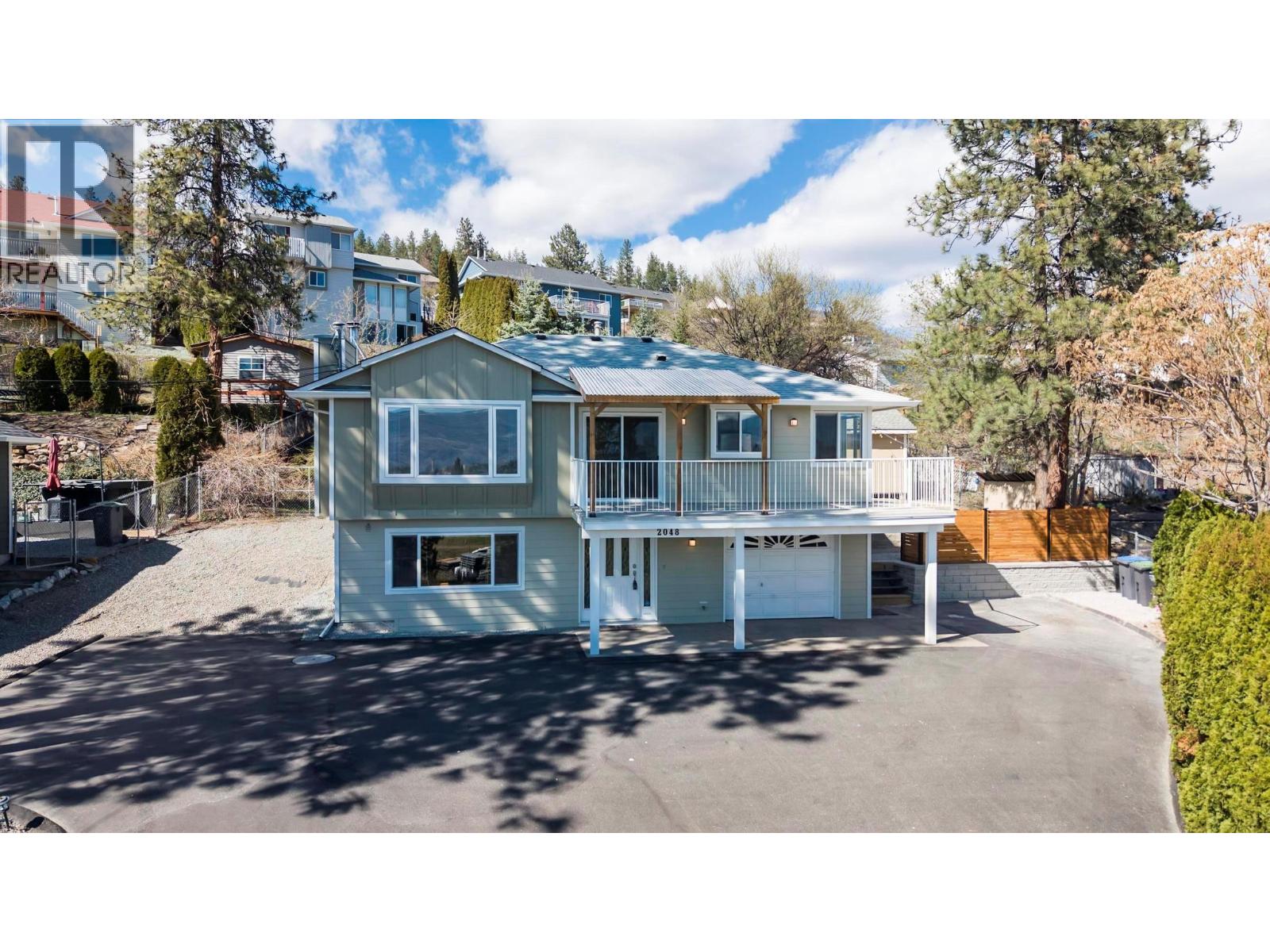  2048 Shamrock Drive, West Kelowna