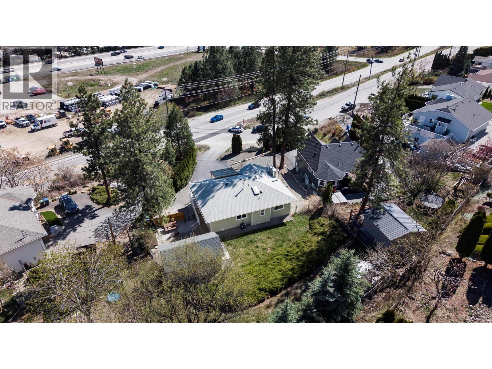  2048 Shamrock Drive, West Kelowna