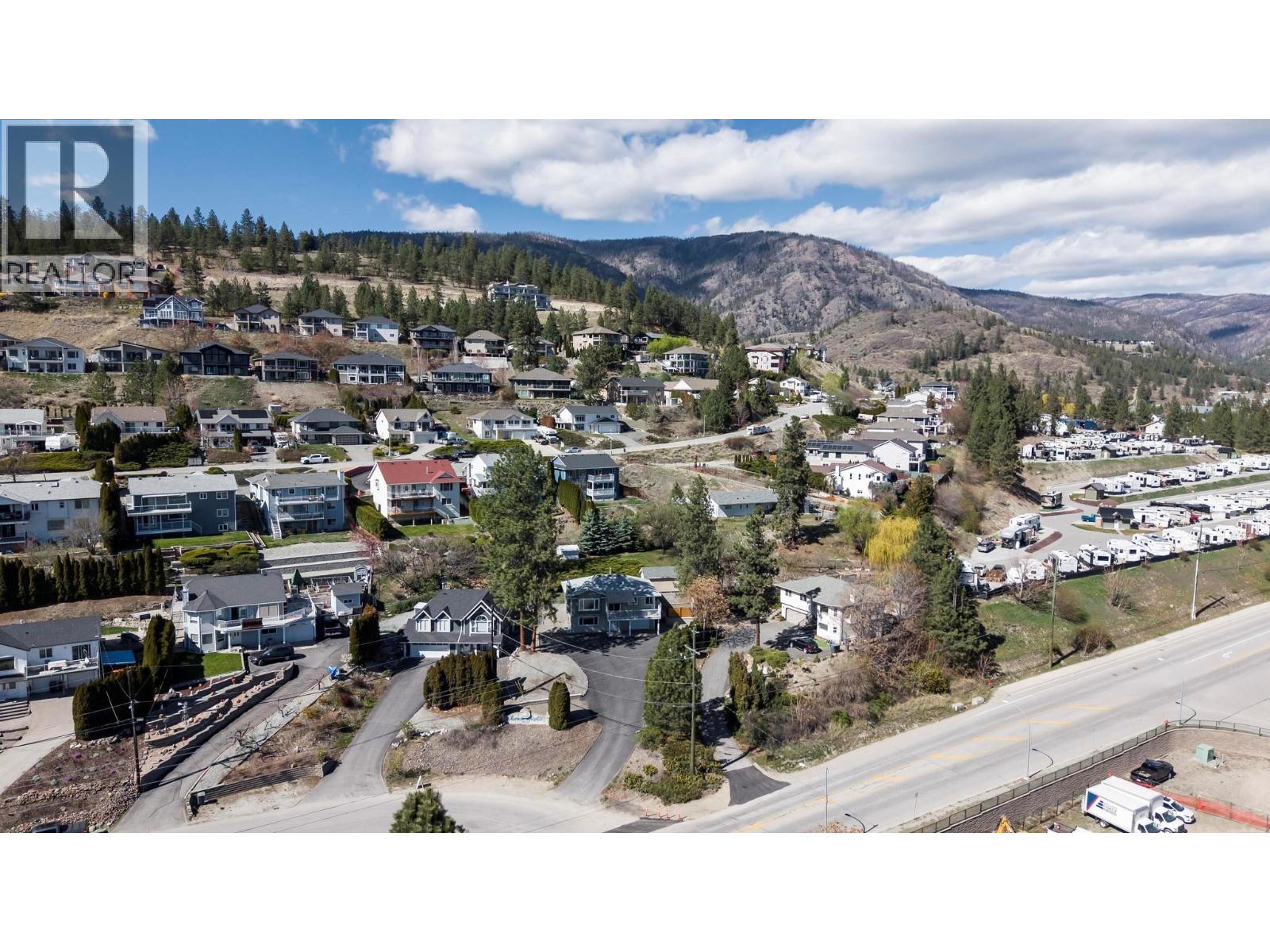  2048 Shamrock Drive, West Kelowna