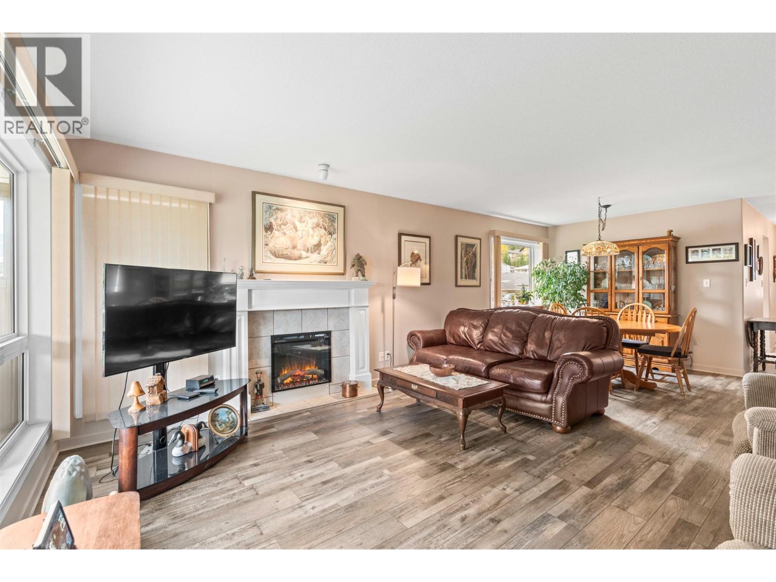 2675 Pine Avenue Unit# 8, Lumby