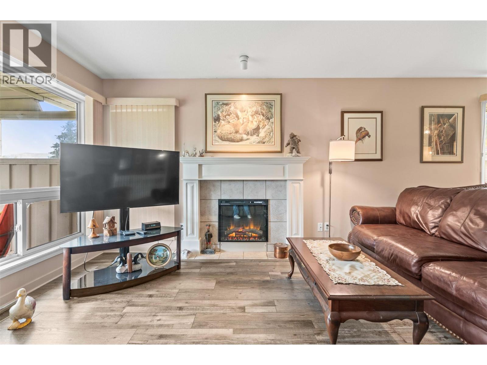 2675 Pine Avenue Unit# 8, Lumby