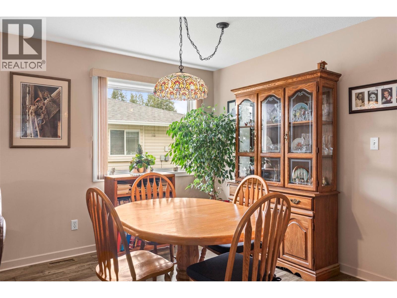 2675 Pine Avenue Unit# 8, Lumby