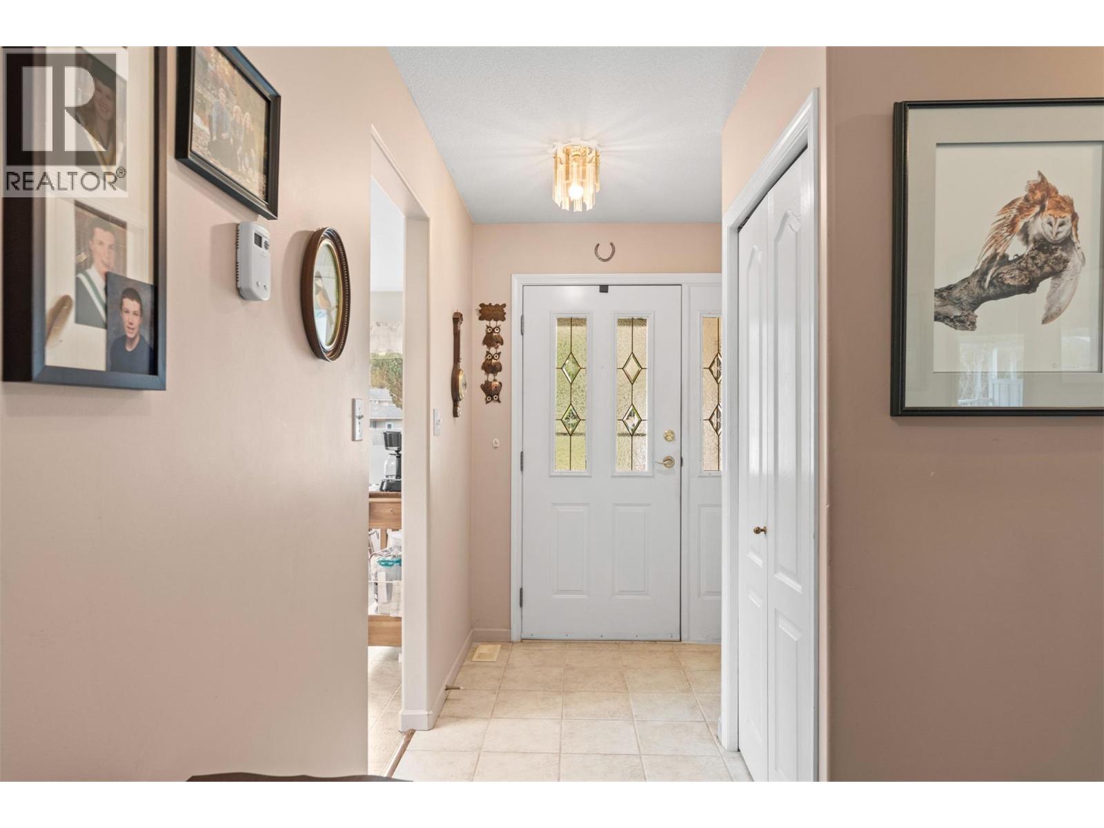 2675 Pine Avenue Unit# 8, Lumby