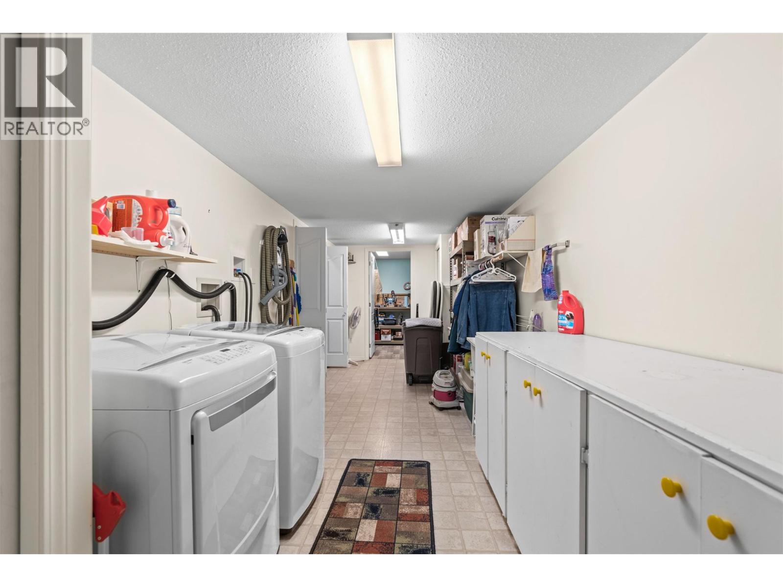 2675 Pine Avenue Unit# 8, Lumby