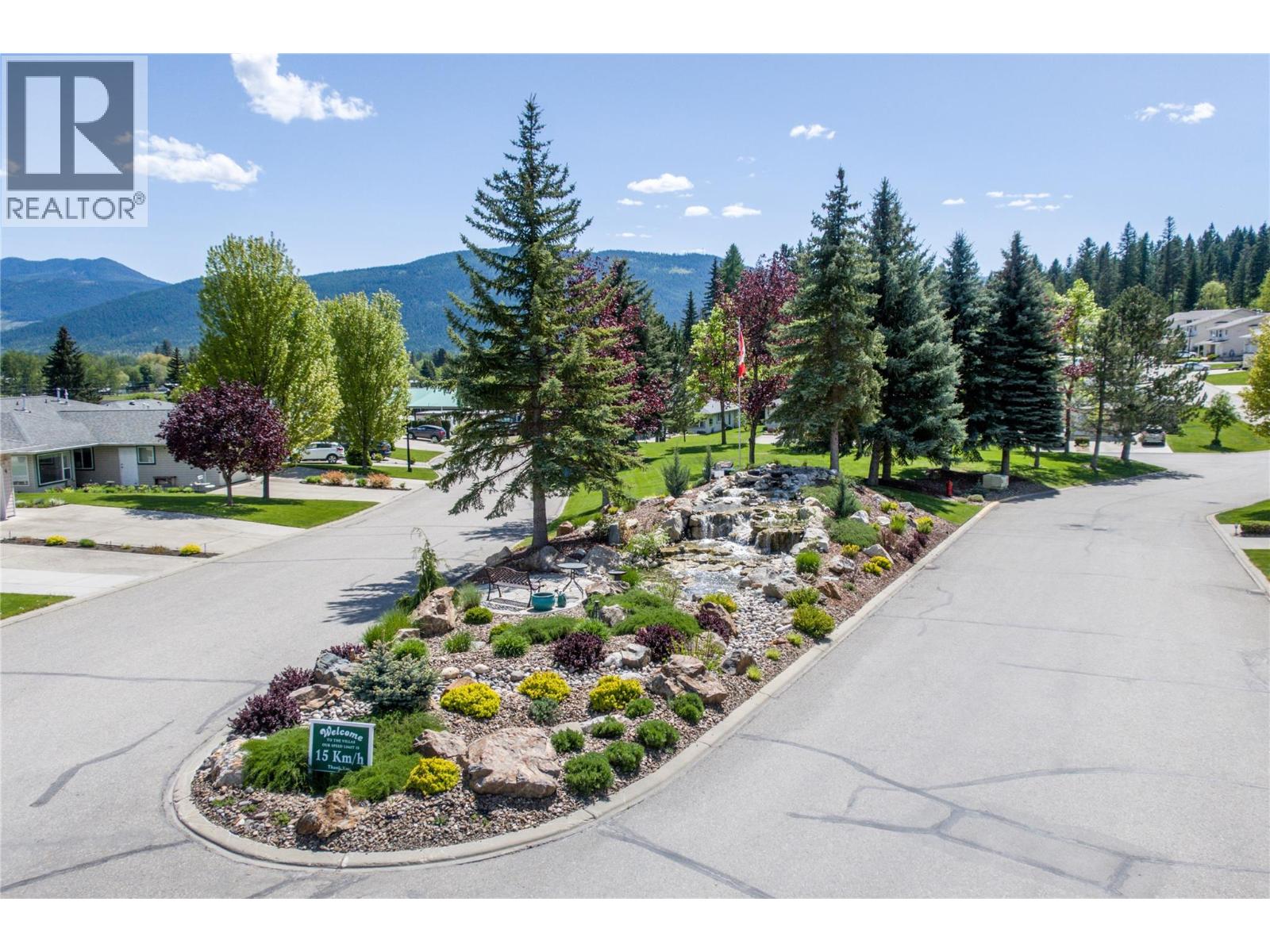 2675 Pine Avenue Unit# 8, Lumby