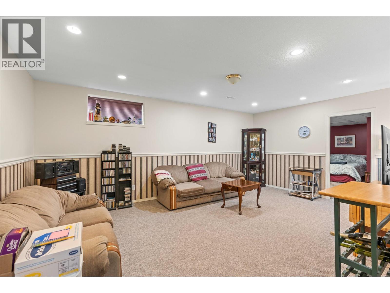 2675 Pine Avenue Unit# 8, Lumby