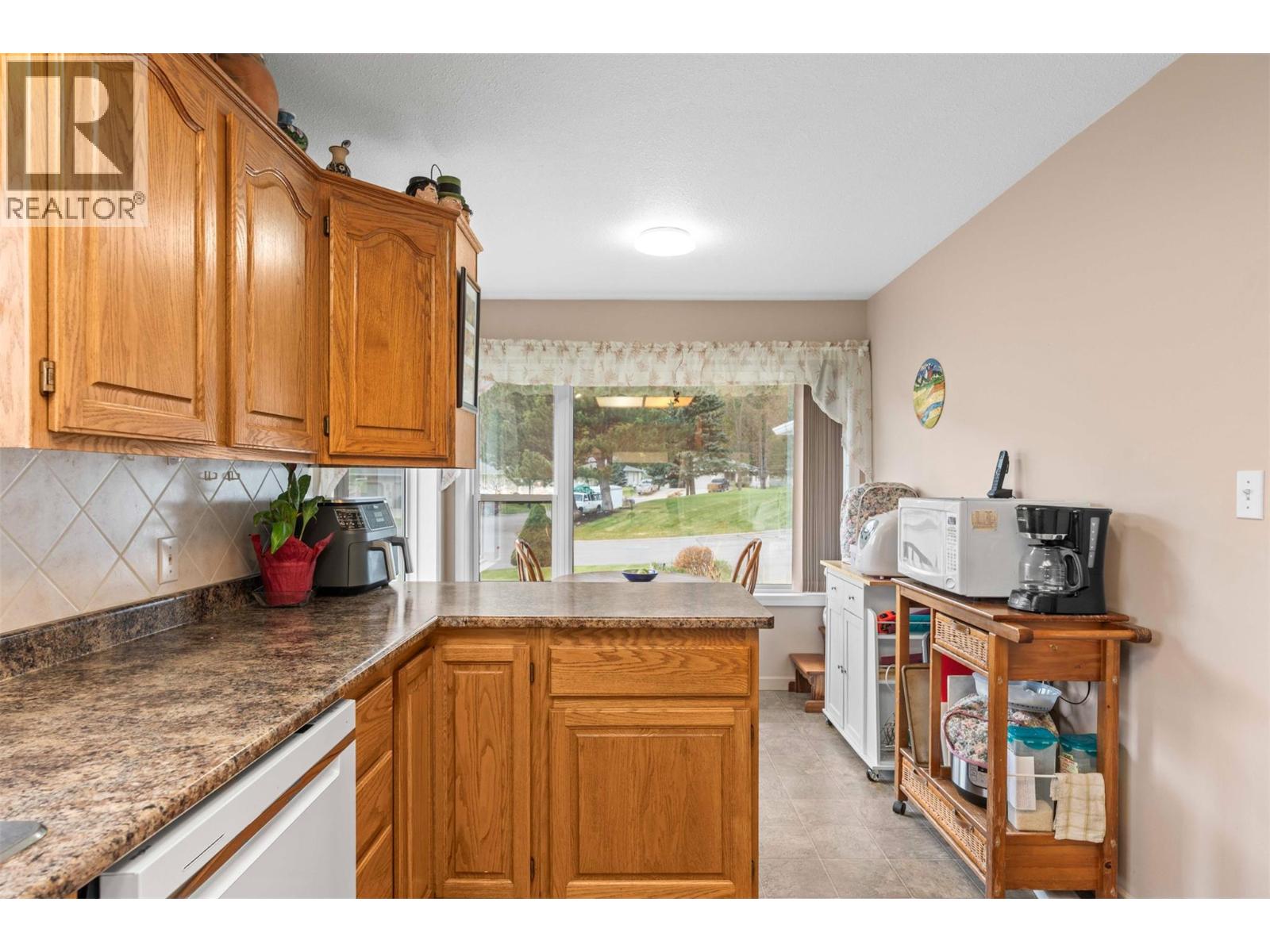 2675 Pine Avenue Unit# 8, Lumby