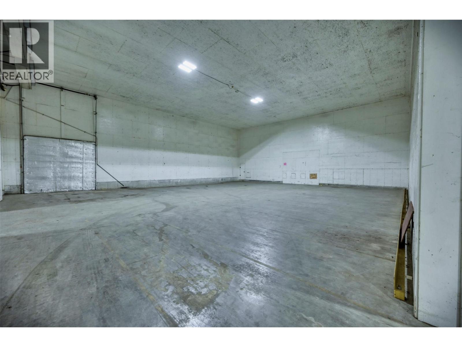 17202 97 Highway, Osoyoos