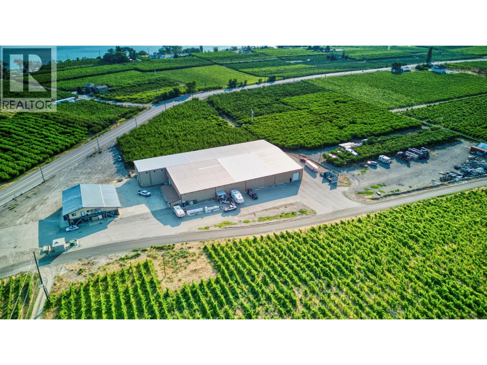 17202 97 Highway, Osoyoos