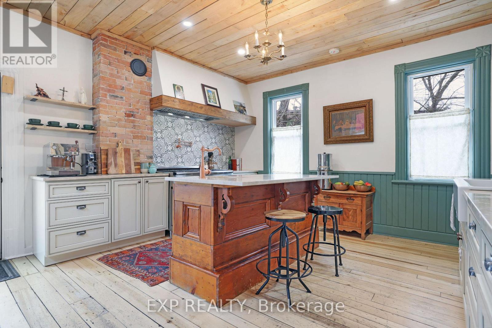 128 RENFREW AVENUE E - 16